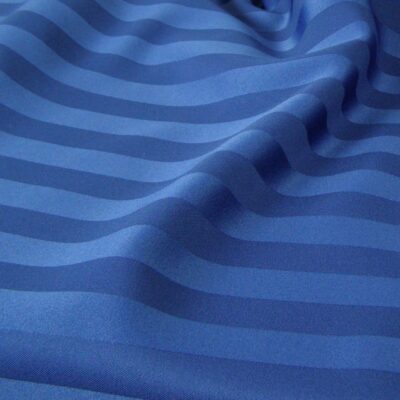 Imperial Stripe Navy Blue 132 round
